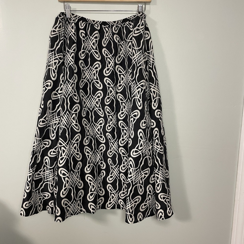 Chico's Women's Black White Printed Lined Silk Blend‎ A-Line Skirt Size 2 US L